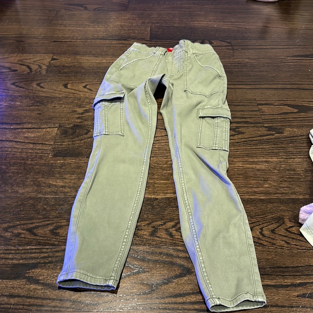 Green cargos